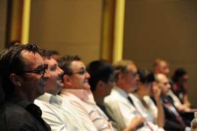 ��ë�����������