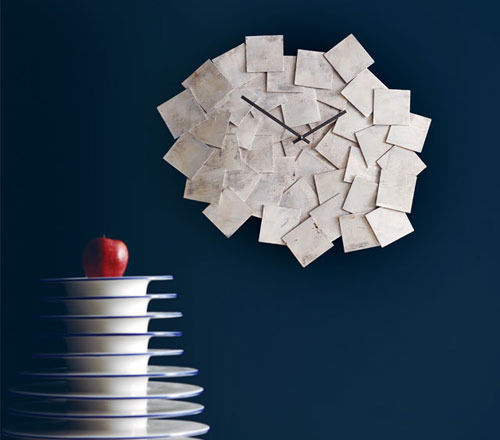 �r(sh��)����ɫ��犄�(chu��ng  )��Ҿ��b���