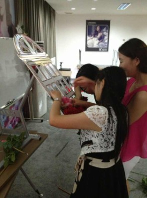 �Pʢ�����N(xi��o)�ە�(hu�� )�h���Y�c��Ӗ���e