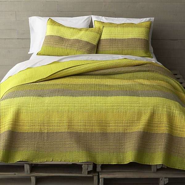 �ߔ��P�Ҵ�Ʒ�M������ҹ����1��