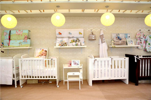 i-baby�ɞ�CBMEչ��(hu�� )���c(di��n)��i-mummy�W���ǈ�(ch��ng)