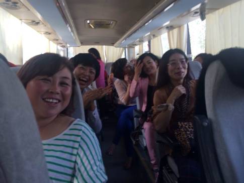 ����ף�R�W�ɼҼ�ƽ�ȵ�����λ��(d��ng)�A�M(m��n)�Y����