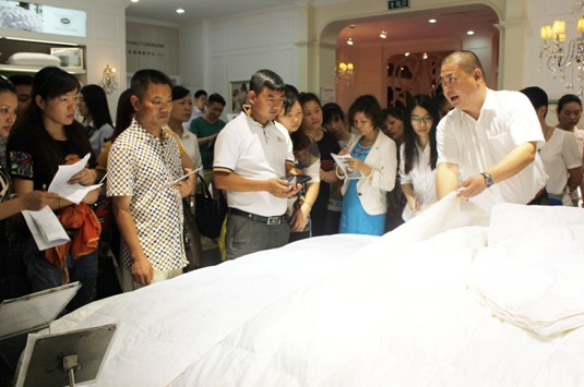 �Є�(d��ng)•��(chu��ng  )δ��(l��i)