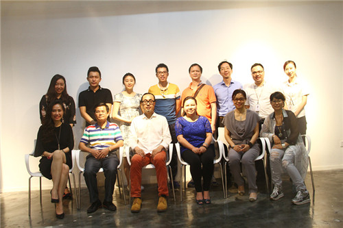 �I(m��i)�օf(xi��)��(hu�� )��(hu�� )�L(ch��ng)�S�ۣ�����ȫ���ׂ�(g��)�r(sh��)���I(m��i)��ϵ�y���L(ch��ng)ƽ�_