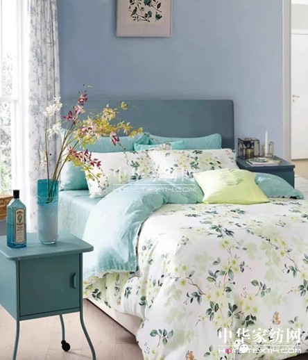 Ů�����@�ӟ��ɵ����z���D��zS+��Ů�����(l��i)��