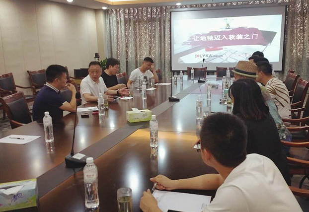 �Ҽ����Ҿ�����̺���ИI(y��)��Ԓ(hu��) ���������ں���ģʽ