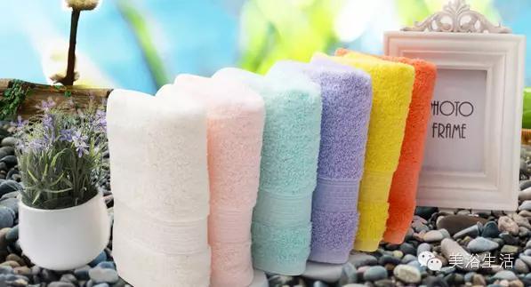 ��ԡ���������ɫ��