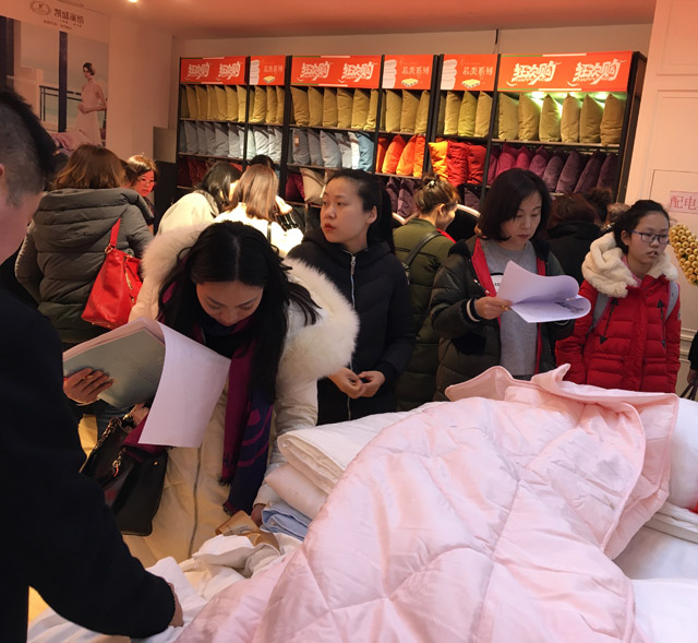 ������һ������δ��(l��i)������ӛ�Pʢ�Ҽ�2017���һ���ȴ�͑�(h��)��(hu�� )�h�A�M(m��n)��Ļ��