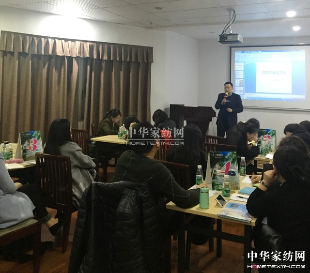 �R�ۅ�Խ֮�����_(k��i)���Ҽ�����(y��u)��ƪ��