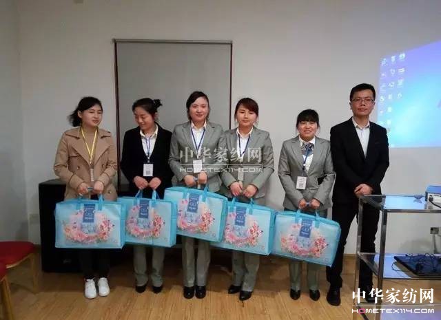 �R�����������\�����x����