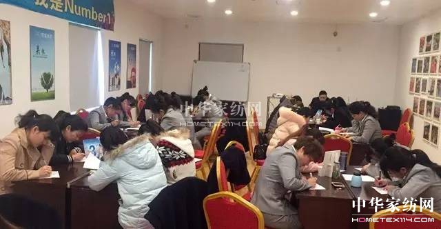 �R�����������\�����x����