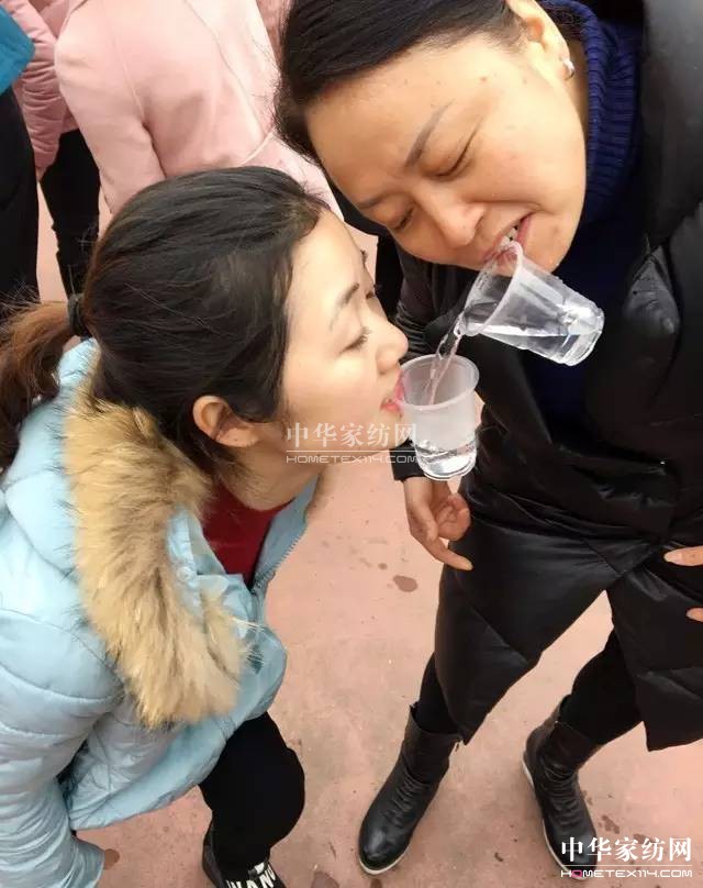 �Pʢ�Ҽ�����������Ӣ�R����ɽ�������@��������