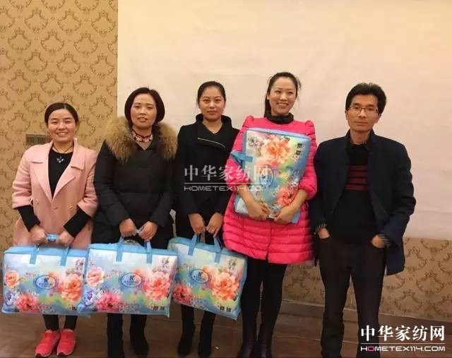 �Pʢ�Ҽ�����������Ӣ�R����ɽ�������@��������