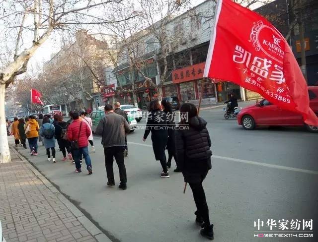 �Pʢ�Ҽ�����Ӣ���������f��Փ�������l(shu��)��Ӣ����