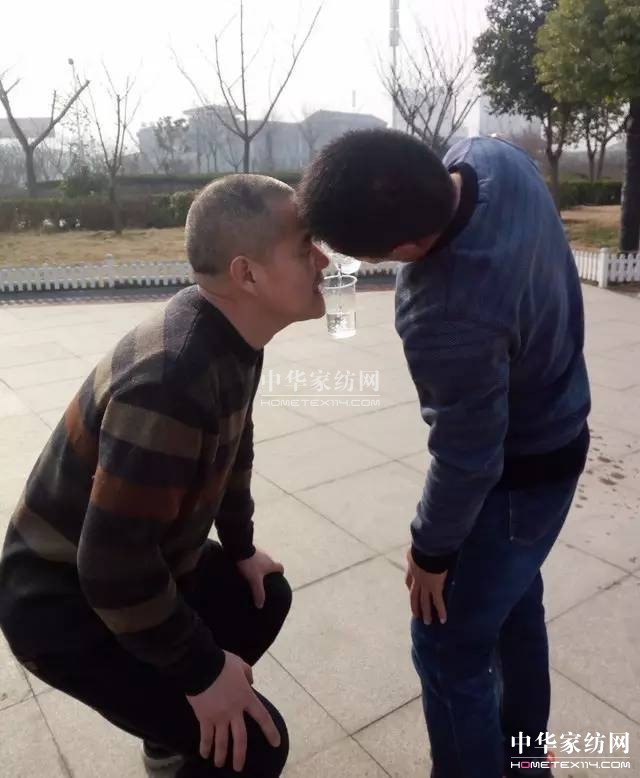 �Pʢ�Ҽ�����Ӣ���������f��Փ�������l(shu��)��Ӣ����