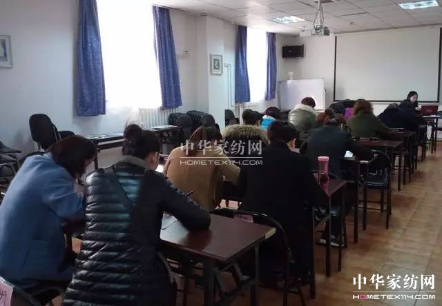 �Pʢ�Ҽ�����Ӣ���������f��Փ�������l(shu��)��Ӣ����