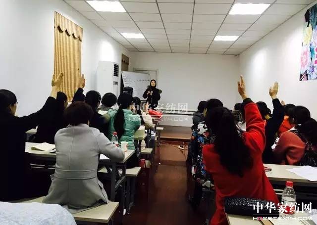 �Pʢ�Ҽ�����Ӣ�Ƽ��S�����(m��ng)��Ⱥ�t����־�ڎp����