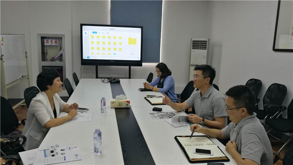 �Ƅ�(d��ng)�a(ch��n)�I(y��)�ں������M(j��n)���g(sh��)�M(j��n)�������Ї��Ҽ��f(xi��)��(hu�� )�{�мҼ��O����I(y��)