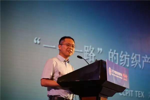 �������B(t��i)�µąf(xi��)ͬ��(chu��ng  )���c�r(ji��)ֵ������2017�Ї�������(chu��ng  )�����(hu�� )•�a(ch��n)Ʒ���(hu�� )�ڸ��ݳɹ��e��