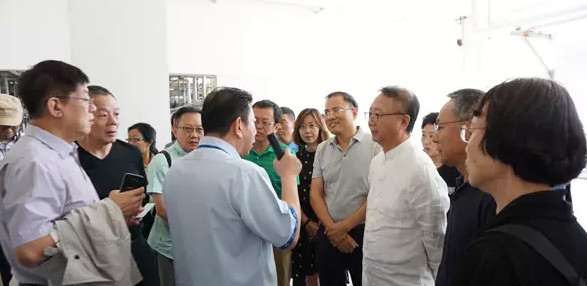 �O�����ʈF����ӡ�ᮔ����I(y��)��չ�����H�������A(y��ng)֮·