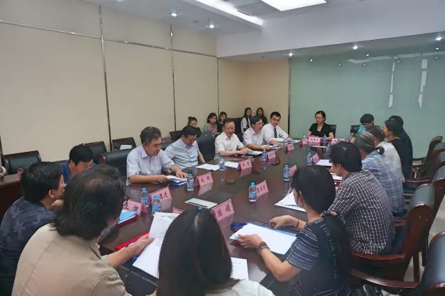 �Ҹ�������ζϯ����ͨ������������300���Ҽ��a(ch��n)Ʒ��Ů�����