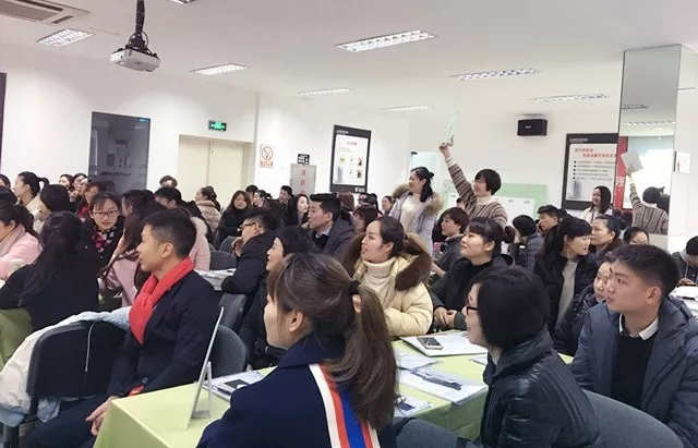 �Pʢ�Ҽ���Ӣ��Ӗ��(hu�� )��2018��Ʒ��Ӗ��(hu�� )�ի@�M(m��n)�M(m��n)��