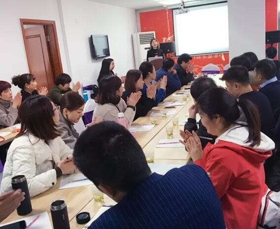 �o(w��)�^����������|ӛ�Pʢ�Ҽ�2018��һ���Ⱥ��Ŀ͑�(h��)��(hu�� )�h��