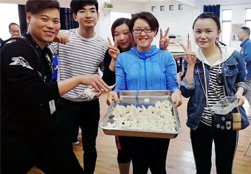 �Pʢ��(h��)��F�����(d��ng)�O���澳���ƵZͬ����