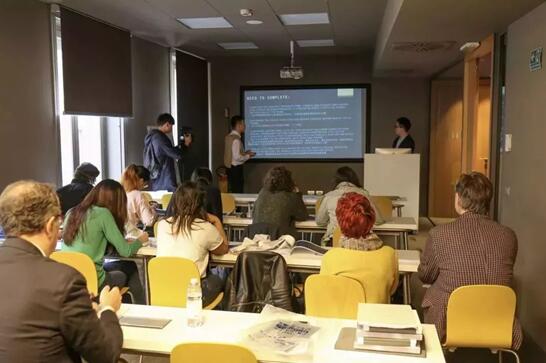 ����Ҽ��y���R�m�W�����_(k��i)�����H�r(sh��)��У��������