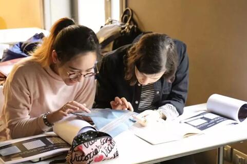 ����Ҽ��y���R�m�W�����_(k��i)�����H�r(sh��)��У��������