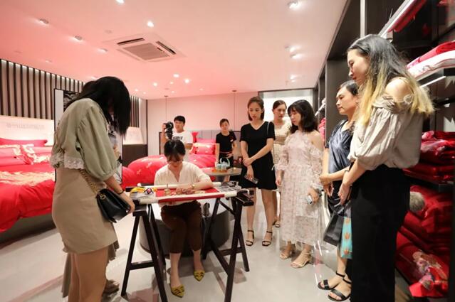 ����Ҽ����x�p���^����(m��ng)�L���ࡱ���}�ż����_(k��i)Ļ��