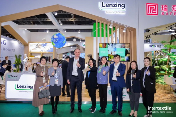 �m���y��Ʒ����2023intertextile�Ҽ�չ��(li��n)��8�ҹ���朻���_(k��i)��һ��(ch��ng)��̼֮��