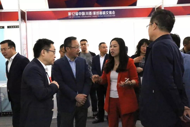 32�f(w��n)����(hu��)�����ɽ���9000�f(w��n)Ԫ����ʮ�����Ї����������Ҽ���(hu��)�彻�ו�(hu�� )¡�����_(k��i)���x��ͨ�ݼҼ��a(ch��n)�I(y��)��1+3���¸��