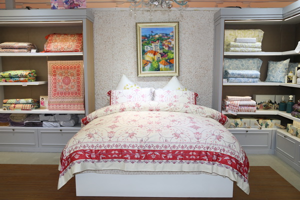 ���������|�����W(xu��)�����칤ˇ�͹żҼ��������u��ӛ����&�����ס�ϵ�аl(f��)����(hu�� )��Cieltown�Ġ�С�2022�ﶬӆ؛��(hu�� )�����u�e��