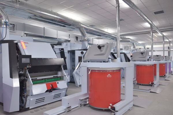 �����AԴ���ܻ��������w�S�߶˶������a(ch��n)��(xi��n)��ʽ�_(k��i)��Ͷ�a(ch��n)