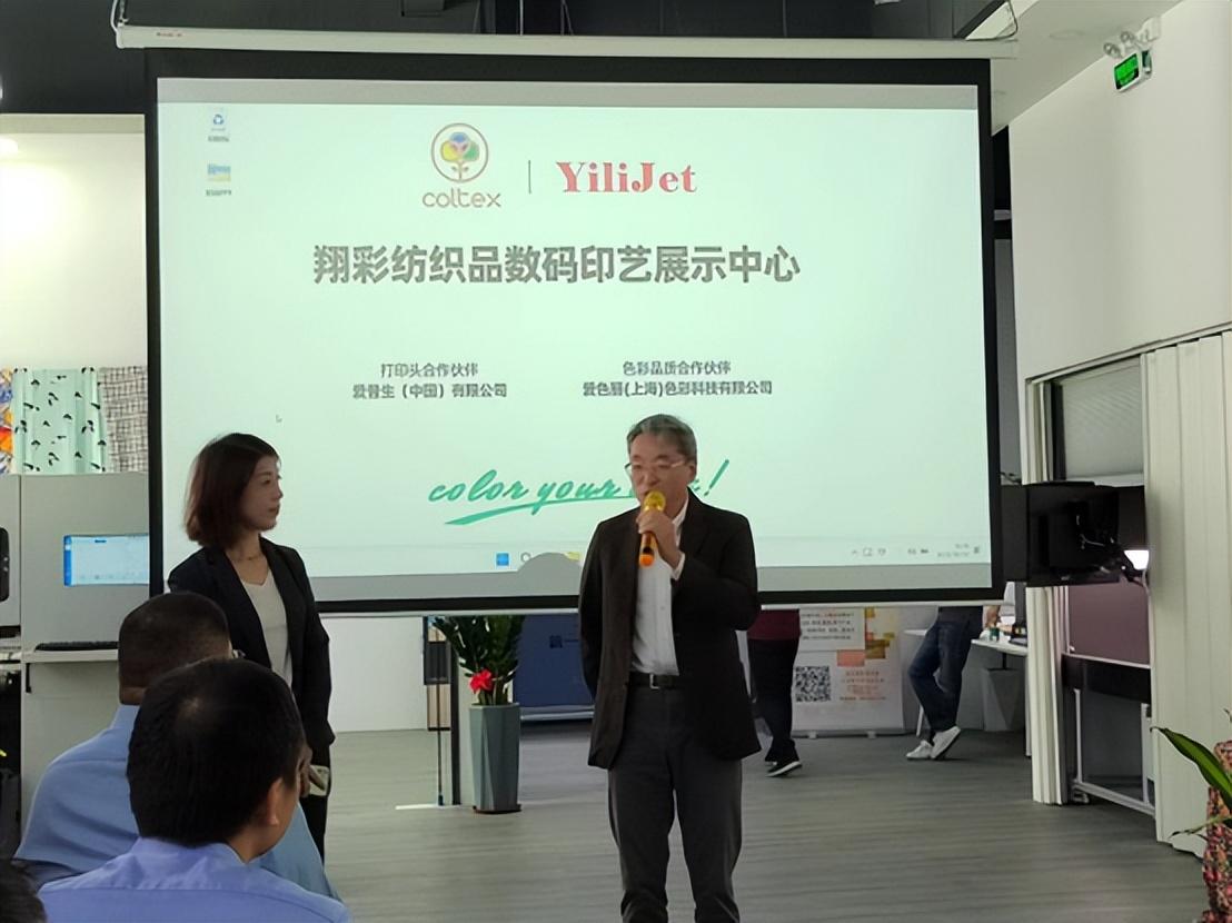 ��ʼ���Ʒ���aӡˇչʾ���ĳɹ���Ļ���F��(ch��ng)�l(f��)������ذ���Ʒ