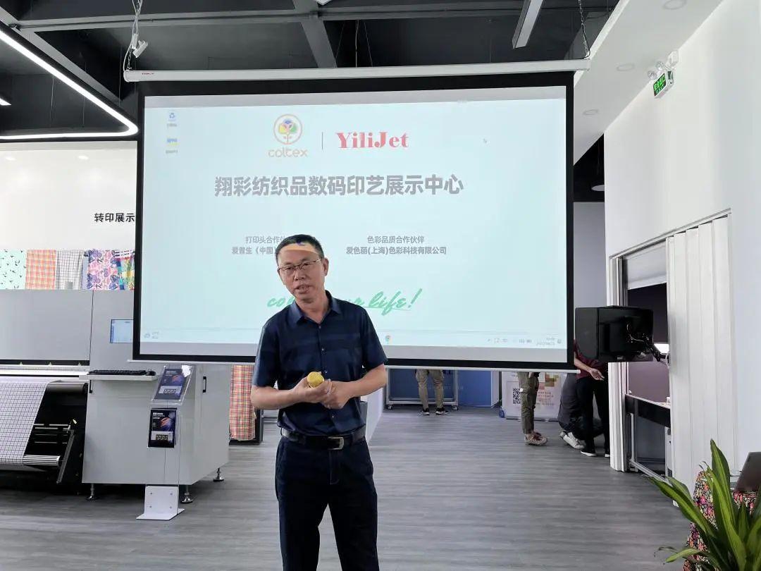 ��ʼ���Ʒ���aӡˇչʾ���ĳɹ���Ļ���F��(ch��ng)�l(f��)������ذ���Ʒ